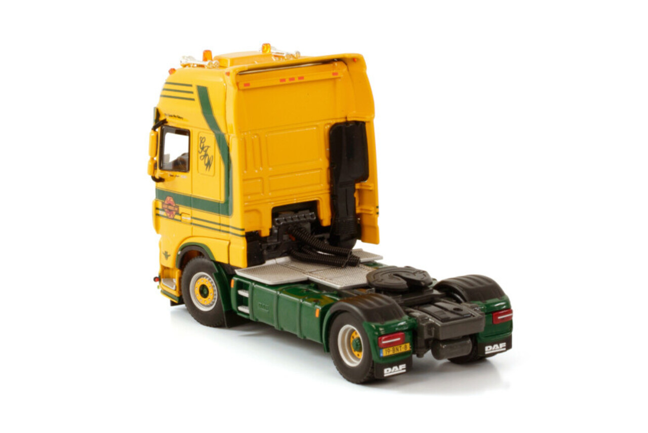 Daf DAF XF Super Space Cab (MY2017) 4x2 'G.J. Wibbelink' - 1:50 - WSI Models Daf DAF XF Super Space Cab (MY2017) 4x2 'G.J. Wibbelink' - 1:50 - WSI Models