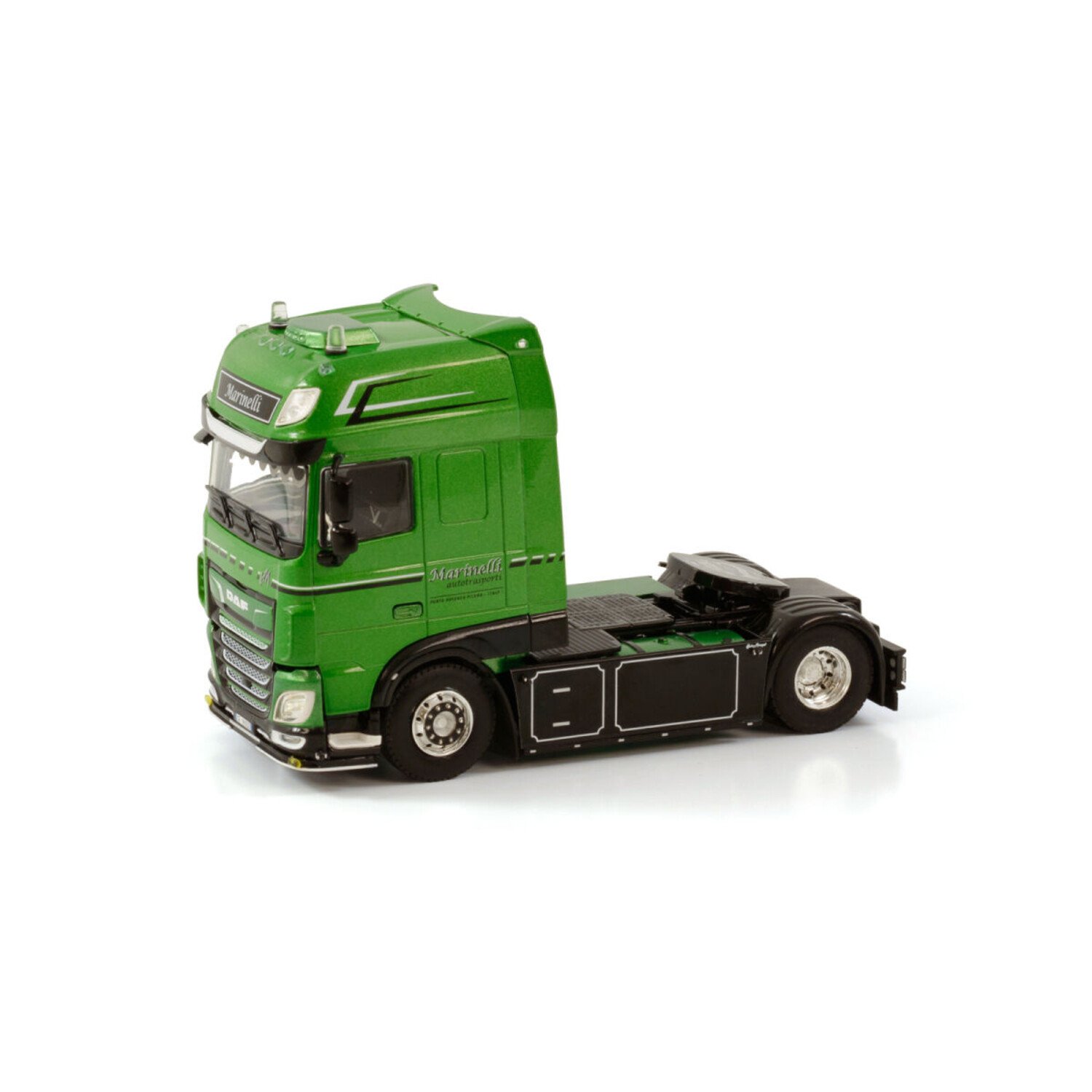 DAF XF Super Space Cab (MY2017) 4x2 'Marinelli' - 1:50 - WSI