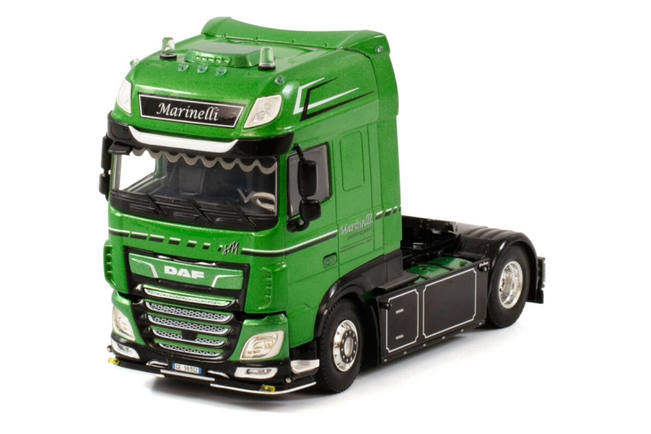 DAF XF Super Space Cab (MY2017) 4x2 'Marinelli' - 1:50 - WSI