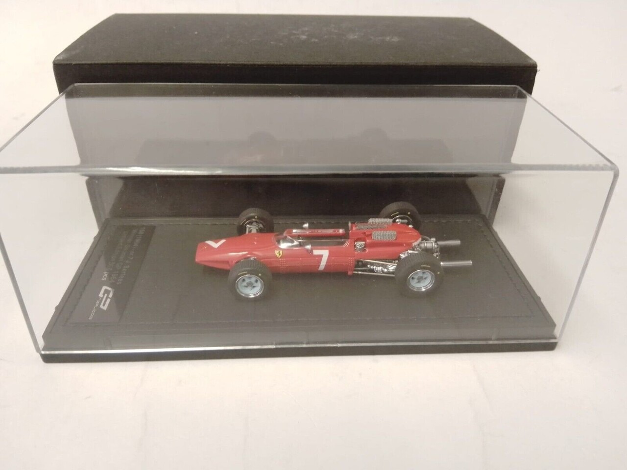 Formule 1 Ferrari 158 #7 Scuderia Ferrari Winner GP Germany 1964 John Surtees World Champion - 1:43 - GP Replicas Formule 1 Ferrari 158 #7 Scuderia Ferrari Winner GP Germany 1964 John Surtees World Champion - 1:43 - GP Replicas