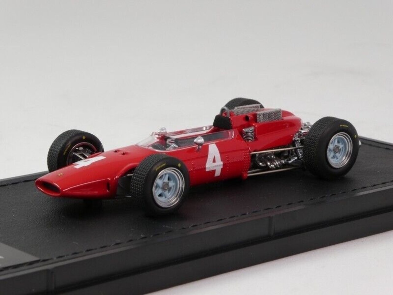 Formule 1 Ferrari 158 #4 Scuderia Ferrari 3rd GP Monza Italy 1964 Lorenzo Bandini - 1:43 - GP Replicas Formule 1 Ferrari 158 #4 Scuderia Ferrari 3rd GP Monza Italy 1964 Lorenzo Bandini - 1:43 - GP Replicas