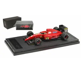 Formule 1 Ferrari F92A #28 Team Ferrari  Marlboro 1992 Ivan Capelli - 1:43 - GP Replicas Formule 1 Ferrari F92A #28 Team Ferrari  Marlboro 1992 Ivan Capelli - 1:43 - GP Replicas