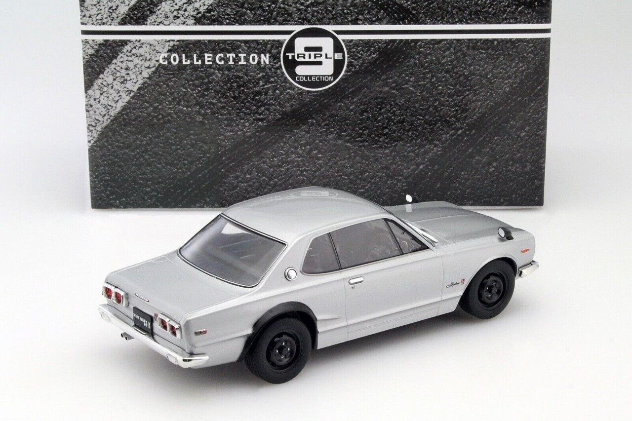 Nissan Nissan Skyline 2000 GT-R KPGC10 - 1:18 - Triple 9 Collection Nissan Nissan Skyline 2000 GT-R KPGC10 - 1:18 - Triple 9 Collection
