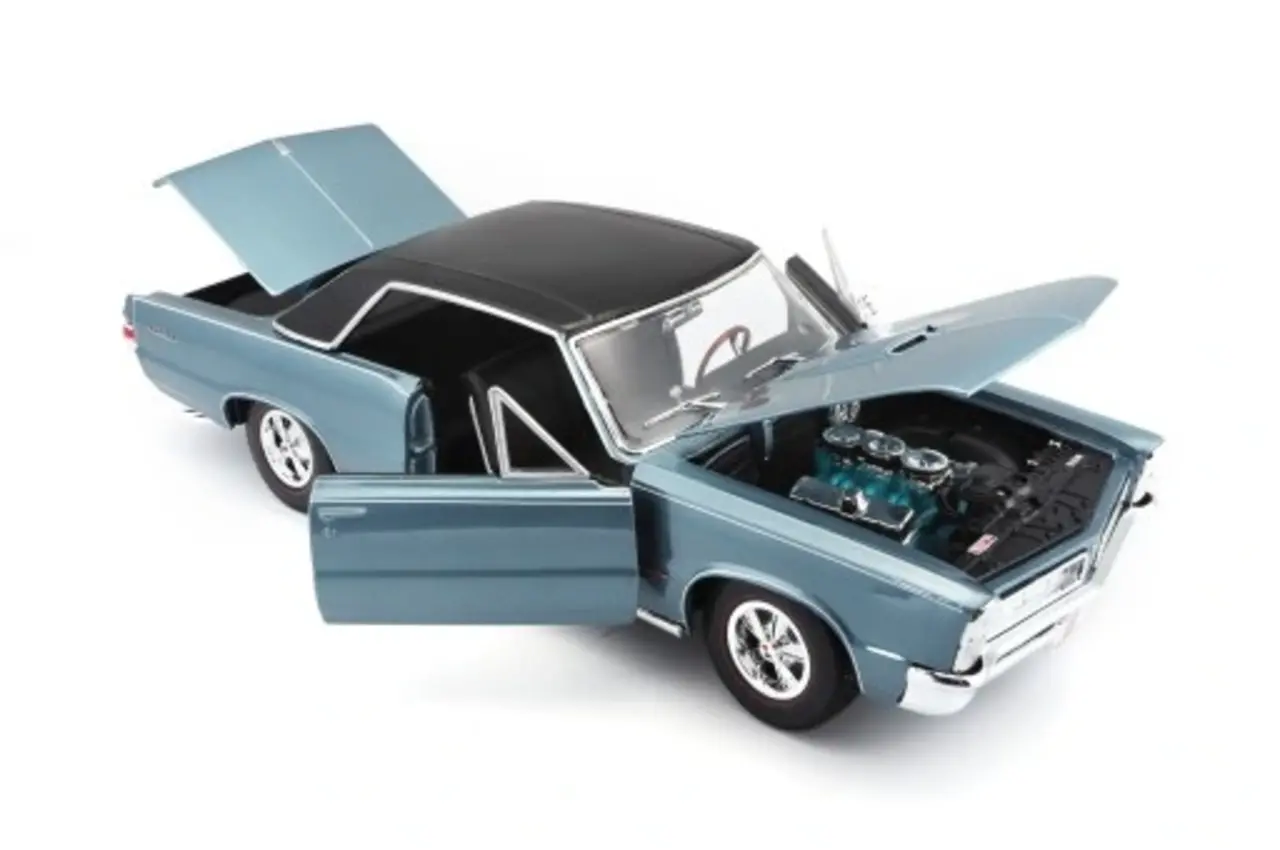 Pontiac Pontiac GTO (Hurst Edition) 1965 - 1:18 - Maisto Pontiac Pontiac GTO (Hurst Edition) 1965 - 1:18 - Maisto