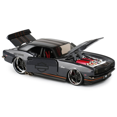 Chevrolet Chevrolet Camaro Z/28 Harley-Davidson 1968 - 1:24 - Maisto Chevrolet Chevrolet Camaro Z/28 Harley-Davidson 1968 - 1:24 - Maisto