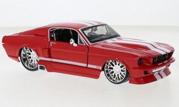 Ford Ford Mustang GT 1967 - 1:24 - Maisto Ford Ford Mustang GT 1967 - 1:24 - Maisto