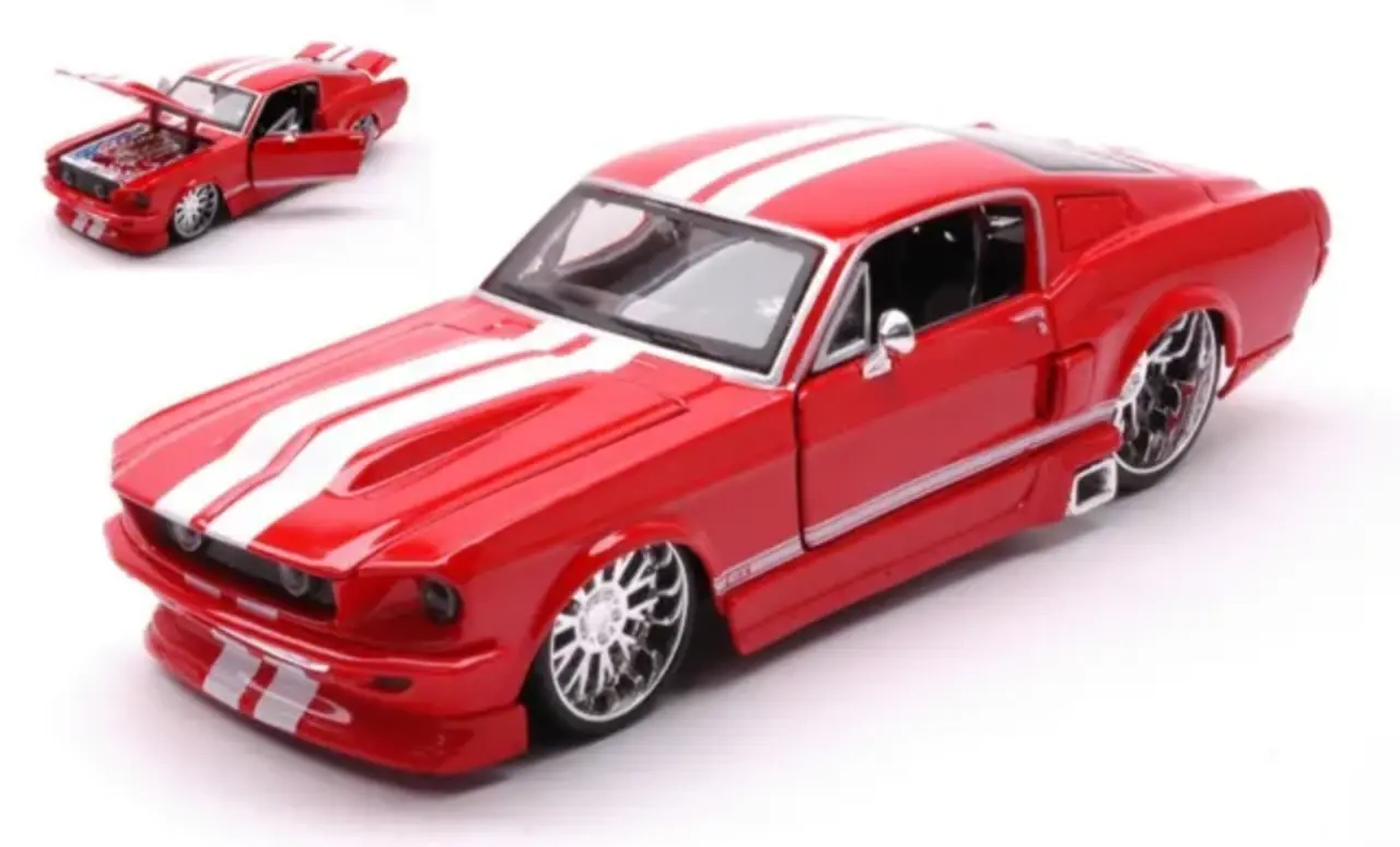 Ford Ford Mustang GT 1967 - 1:24 - Maisto Ford Ford Mustang GT 1967 - 1:24 - Maisto