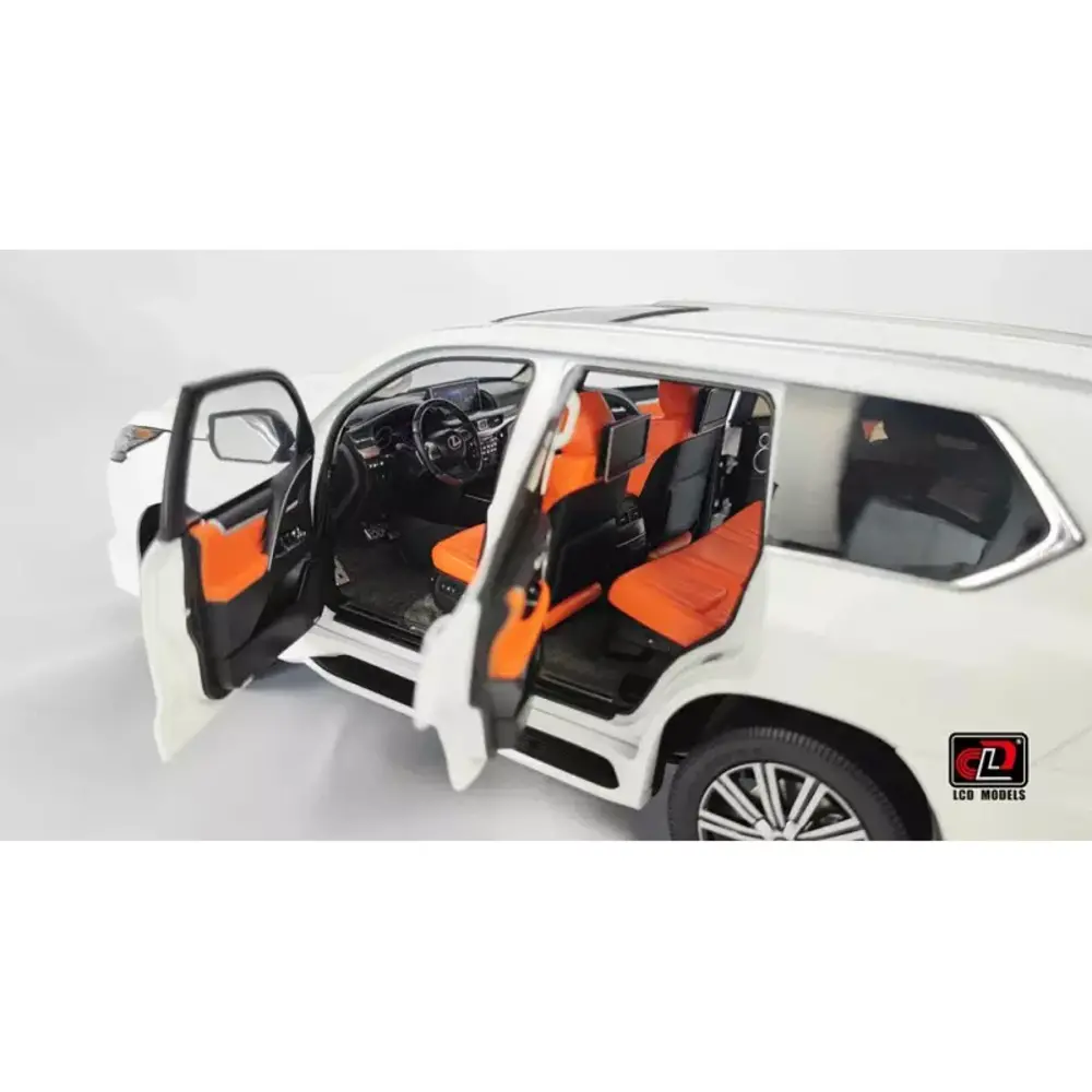 Lexus Lexus LX570 2022 - 1:18 - LCD Model Lexus Lexus LX570 2022 - 1:18 - LCD Model