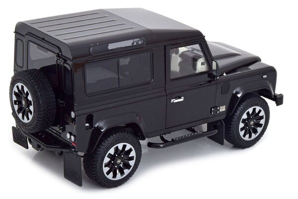 Land Rover Land Rover Defender 90 Works V8 70th Edition 2017 - 1:18 - LCD Models