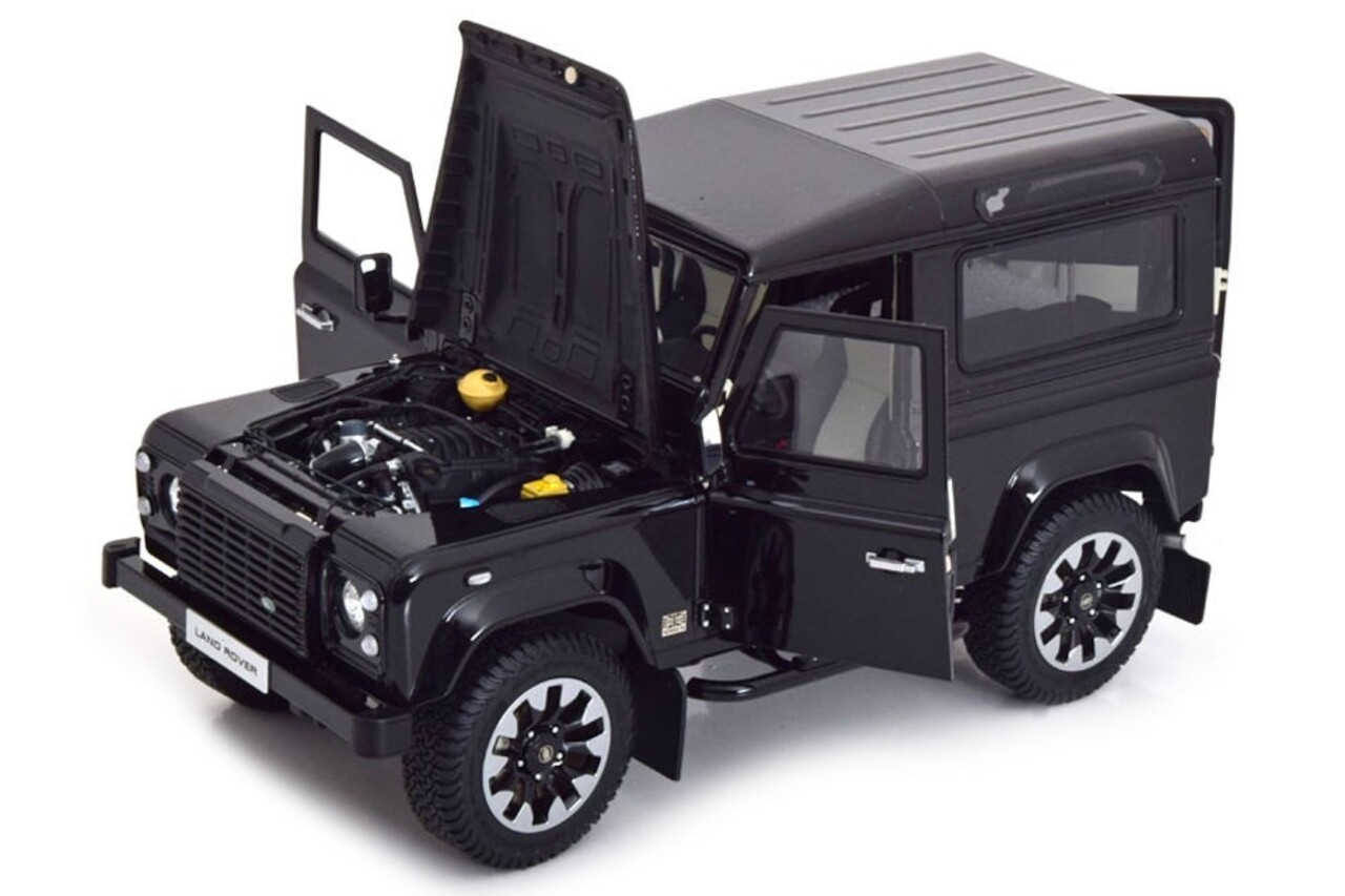 Land Rover Land Rover Defender 90 Works V8 70th Edition 2017 - 1:18 - LCD Models