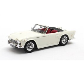 Triumph Triumph TR5 Cabriolet Open 1967 - 1:43 - Matrix Scale Models Triumph Triumph TR5 Cabriolet Open 1967 - 1:43 - Matrix Scale Models