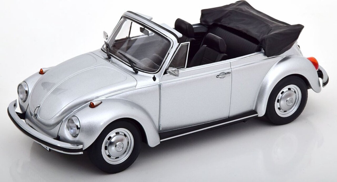 Volkswagen Volkswagen Beetle 1303 Cabriolet 1973 - 1:18 - Norev Volkswagen Volkswagen Beetle 1303 Cabriolet 1973 - 1:18 - Norev