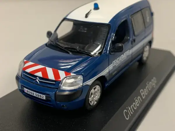 Citroen Citroen Berlingo Gendarmerie 2005 - 1:43 - Norev Citroen Citroen Berlingo Gendarmerie 2005 - 1:43 - Norev