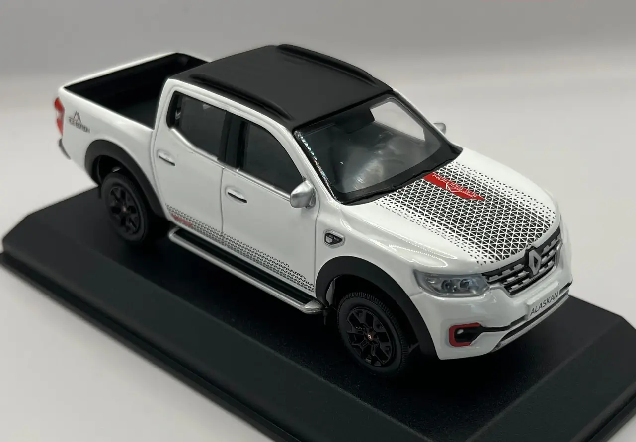 Renault Renault Alaskan Ice Edition 2019 - 1:43 - Norev