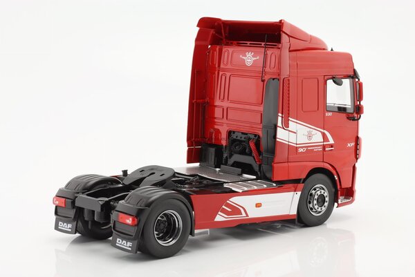 Daf DAF XF Space Cab 2018 'Special Edition' - 1:18 - Premium ClassiXXs