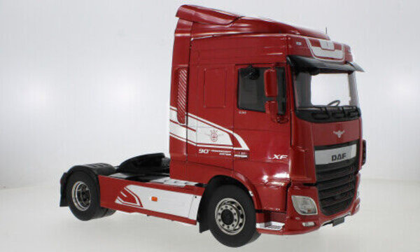Daf DAF XF Space Cab 2018 'Special Edition' - 1:18 - Premium ClassiXXs