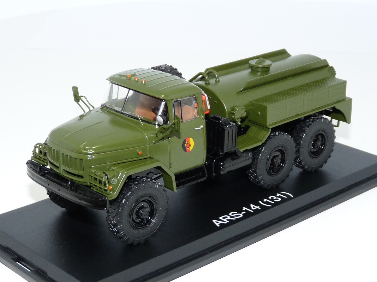 ZIL ZIL 131 ARS-14  NVA (Nationale Volksarmee)  - 1:43 - Premium ClassiXXs ZIL ZIL 131 ARS-14  NVA (Nationale Volksarmee)  - 1:43 - Premium ClassiXXs