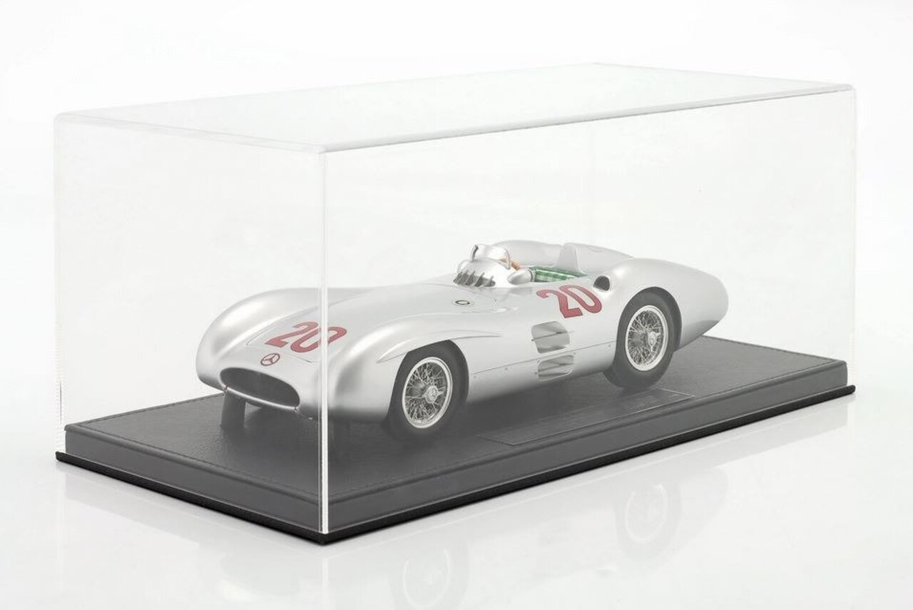 Formule 1 Mercedes-Benz W196R Streamliner #20 Karl Kling Second Place French GP 1954 - 1:18 - GP Replicas Formule 1 Mercedes-Benz W196R Streamliner #20 Karl Kling Second Place French GP 1954 - 1:18 - GP Replicas