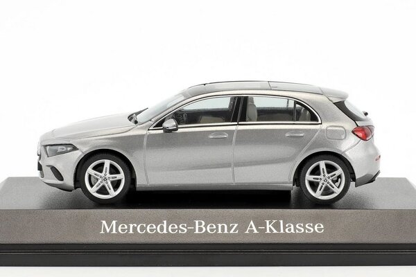 Mercedes-Benz Mercedes-Benz A-Klasse - 1:43 - Herpa Mercedes-Benz Mercedes-Benz A-Klasse - 1:43 - Herpa