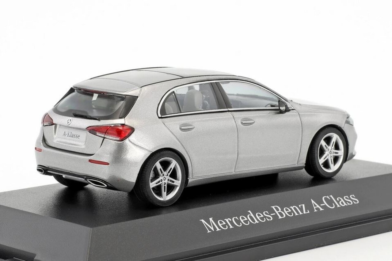Mercedes-Benz Mercedes-Benz A-Klasse - 1:43 - Herpa Mercedes-Benz Mercedes-Benz A-Klasse - 1:43 - Herpa