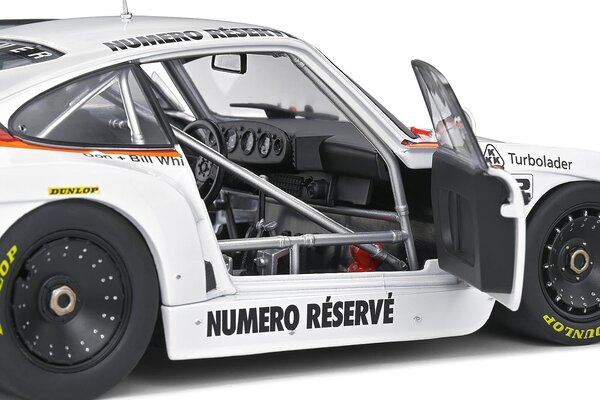 Porsche Porsche 935 K3 #41 Winner 24H Le Mans 1979 - 1:18 - Solido Porsche Porsche 935 K3 #41 Winner 24H Le Mans 1979 - 1:18 - Solido