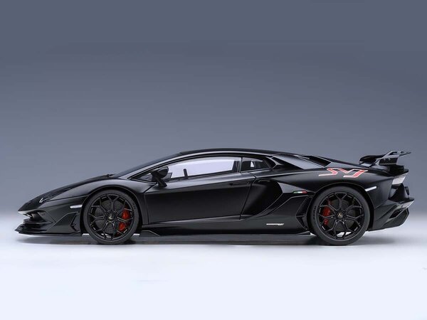Lamborghini Lamborghini Aventador SVJ - 1:18 - AUTOart