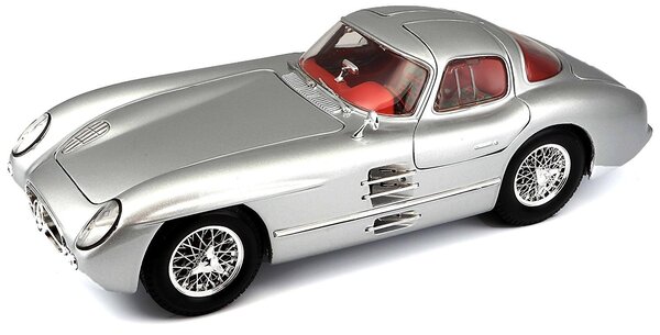 Mercedes-Benz Mercedes-Benz 300 SLR 'Uhlenhaut Coupe' - 1:18 - Maisto Mercedes-Benz Mercedes-Benz 300 SLR 'Uhlenhaut Coupe' - 1:18 - Maisto