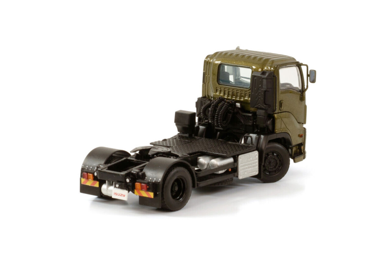 Isuzu Isuzu Giga Short Cab 4x2 'Army Green' - 1:50 - WSI Models Isuzu Isuzu Giga Short Cab 4x2 'Army Green' - 1:50 - WSI Models