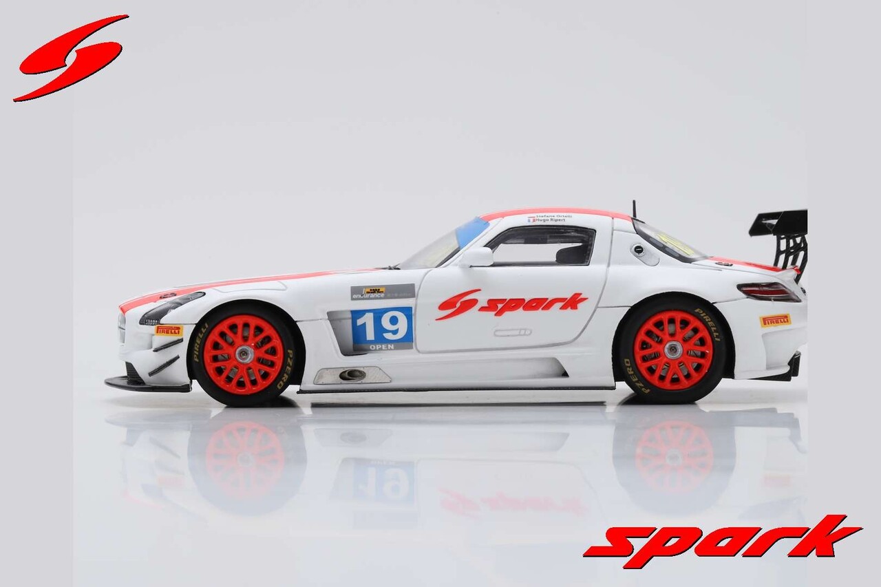 Mercedes-Benz Mercedes-Benz AMG GT3 #19 Zhuhai Circuit Hero 600Km Endurance Race (China) 2018 - 1:43 - Spark Mercedes-Benz Mercedes-Benz AMG GT3 #19 Zhuhai Circuit Hero 600Km Endurance Race (China) 2018 - 1:43 - Spark