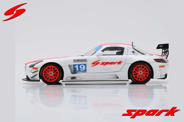 Mercedes-Benz Mercedes-Benz AMG GT3 #19 Zhuhai Circuit Hero 600Km Endurance Race (China) 2018 - 1:43 - Spark Mercedes-Benz Mercedes-Benz AMG GT3 #19 Zhuhai Circuit Hero 600Km Endurance Race (China) 2018 - 1:43 - Spark