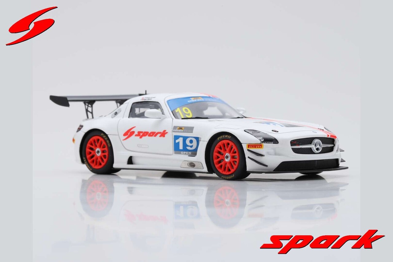 Mercedes-Benz Mercedes-Benz AMG GT3 #19 Zhuhai Circuit Hero 600Km Endurance Race (China) 2018 - 1:43 - Spark Mercedes-Benz Mercedes-Benz AMG GT3 #19 Zhuhai Circuit Hero 600Km Endurance Race (China) 2018 - 1:43 - Spark