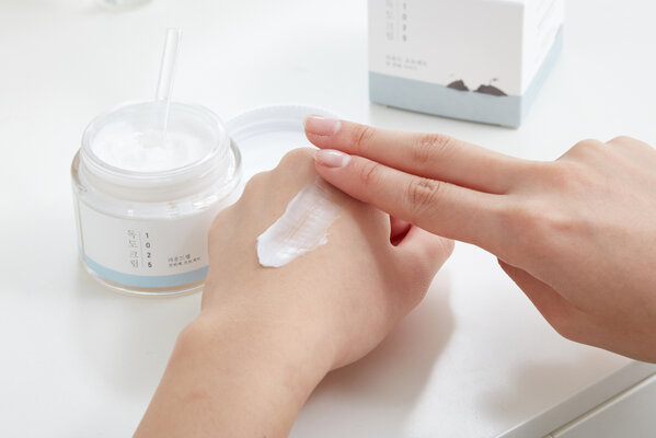 Round Lab Round Lab - 1025 Dokdo Cream  - 80ml Round Lab Round Lab - 1025 Dokdo Cream  - 80ml