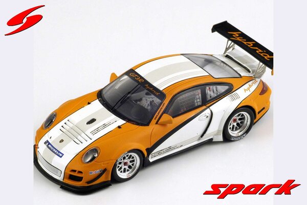 Porsche Porsche 911/997 GT3 R Hybrid 2010 - 1:43 - Spark Porsche Porsche 911/997 GT3 R Hybrid 2010 - 1:43 - Spark