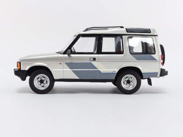 Land Rover Land Rover Discovery Mk1 - 1:18 - Cult Scale Models Land Rover Land Rover Discovery Mk1 - 1:18 - Cult Scale Models