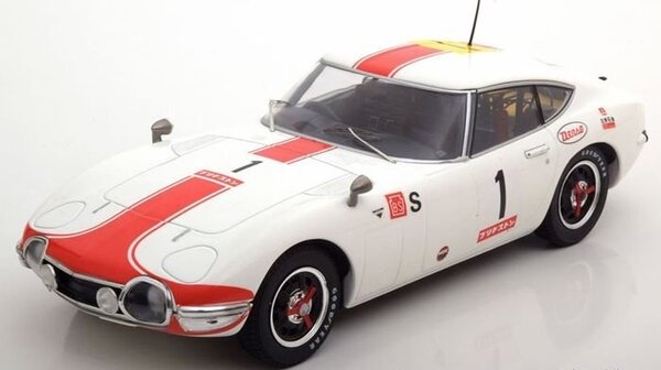Toyota Toyota 2000GT #1 24 Hours Fuji - 1:18 - Triple 9 Collection Toyota Toyota 2000GT #1 24 Hours Fuji - 1:18 - Triple 9 Collection
