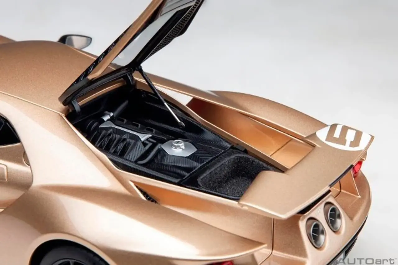 Ford Ford GT #5 Holman Moody Heritage Edition 2022  - 1:18 - AUTOart