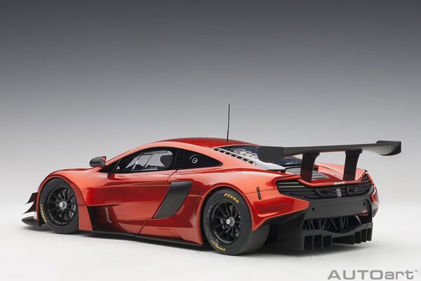 McLaren McLaren 650S GT3 2017 Plain Body Version  - 1:18 - AUTOart McLaren McLaren 650S GT3 2017 Plain Body Version  - 1:18 - AUTOart