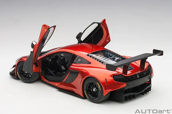 McLaren McLaren 650S GT3 2017 Plain Body Version  - 1:18 - AUTOart McLaren McLaren 650S GT3 2017 Plain Body Version  - 1:18 - AUTOart