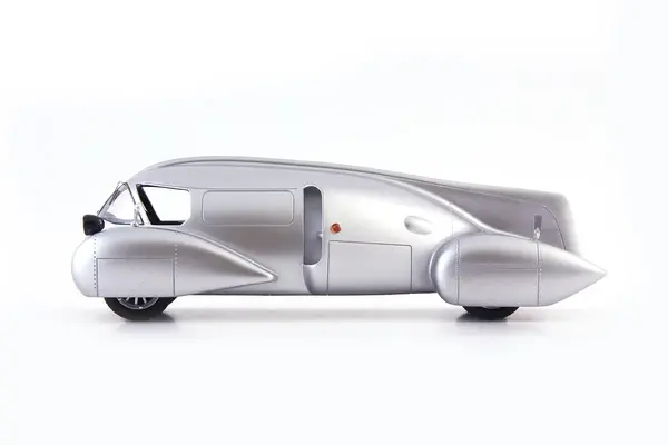 Hoppe & Streur Hoppe & Streur Norvell Streamliner USA 1946 - 1:43 - Autocult Hoppe & Streur Hoppe & Streur Norvell Streamliner USA 1946 - 1:43 - Autocult
