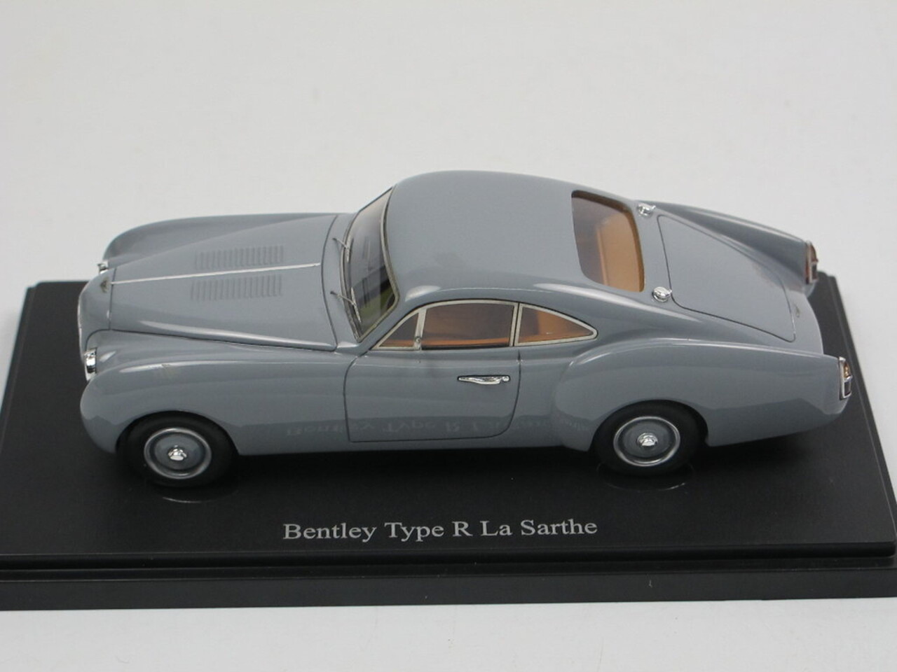 Bentley Bentley Type R La Sarthe Great Britain 1953 - 1:43 - Autocult Bentley Bentley Type R La Sarthe Great Britain 1953 - 1:43 - Autocult