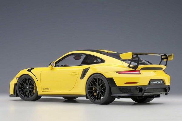 Porsche Porsche 911 (991.2) GT2 RS Weissach Package - 1:18 - AUTOart