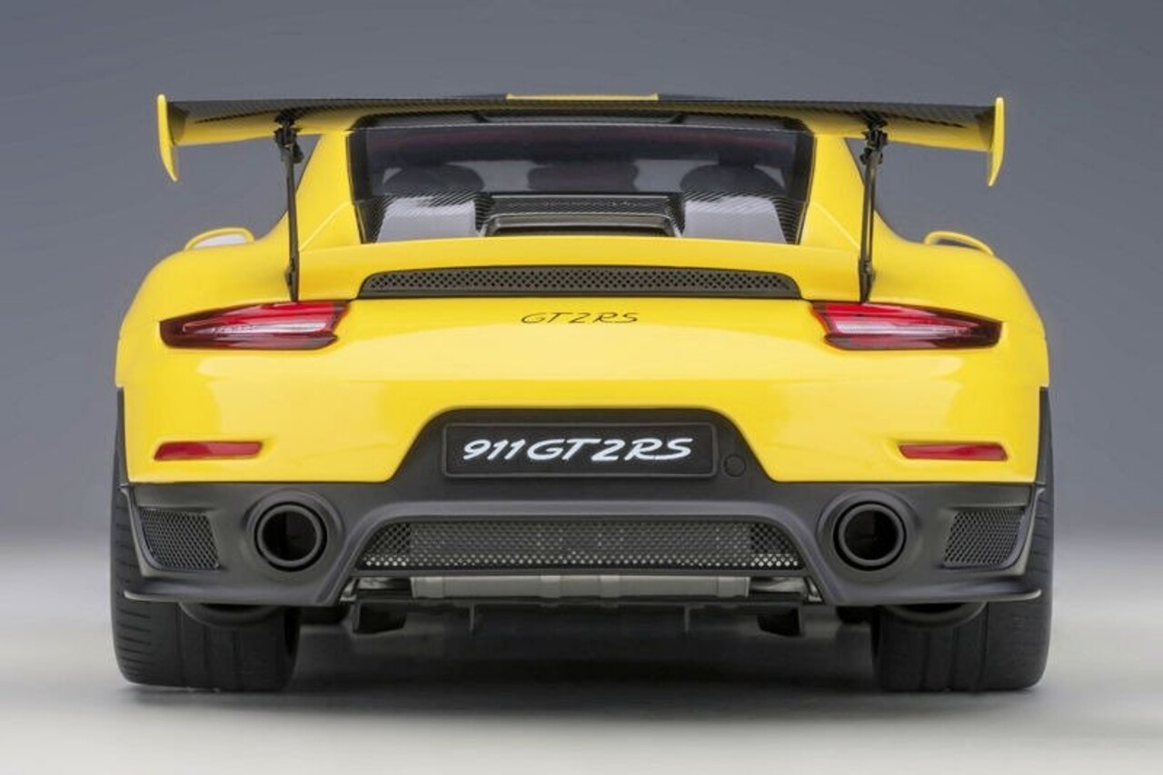 Porsche Porsche 911 (991.2) GT2 RS Weissach Package - 1:18 - AUTOart