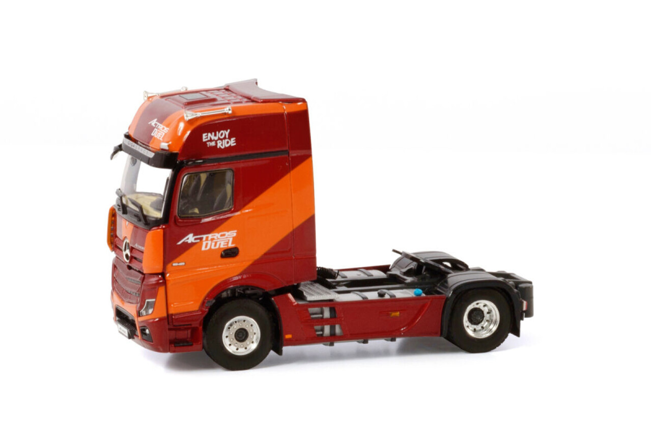 Mercedes-Benz Mercedes-Benz Actros L MP5 Giga Space 4x2 - 1:50 - WSI Models