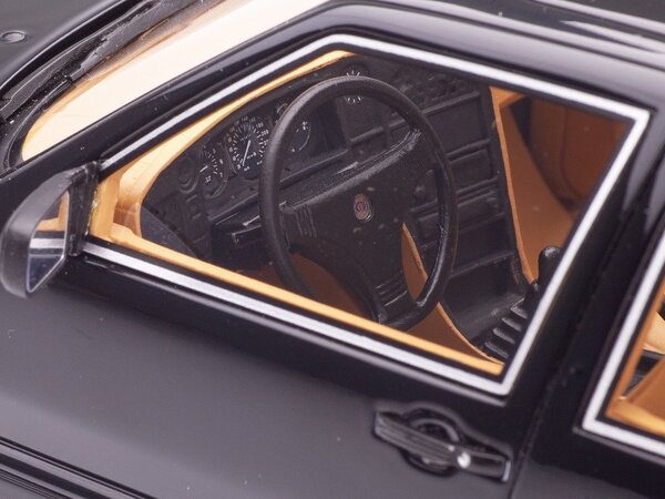 Saab Saab 9000 Turbo 1985 - 1:18 - Cult Scale Models Saab Saab 9000 Turbo 1985 - 1:18 - Cult Scale Models