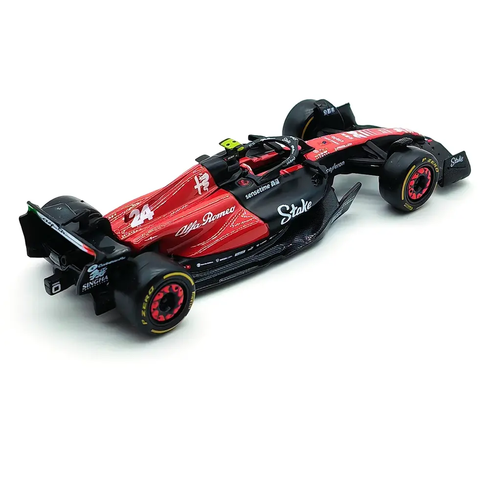 Formule 1 Alfa Romeo C43 #24 Team Stake Season 2023 (G.Zhou) - 1:43 - Bburago Formule 1 Alfa Romeo C43 #24 Team Stake Season 2023 (G.Zhou) - 1:43 - Bburago