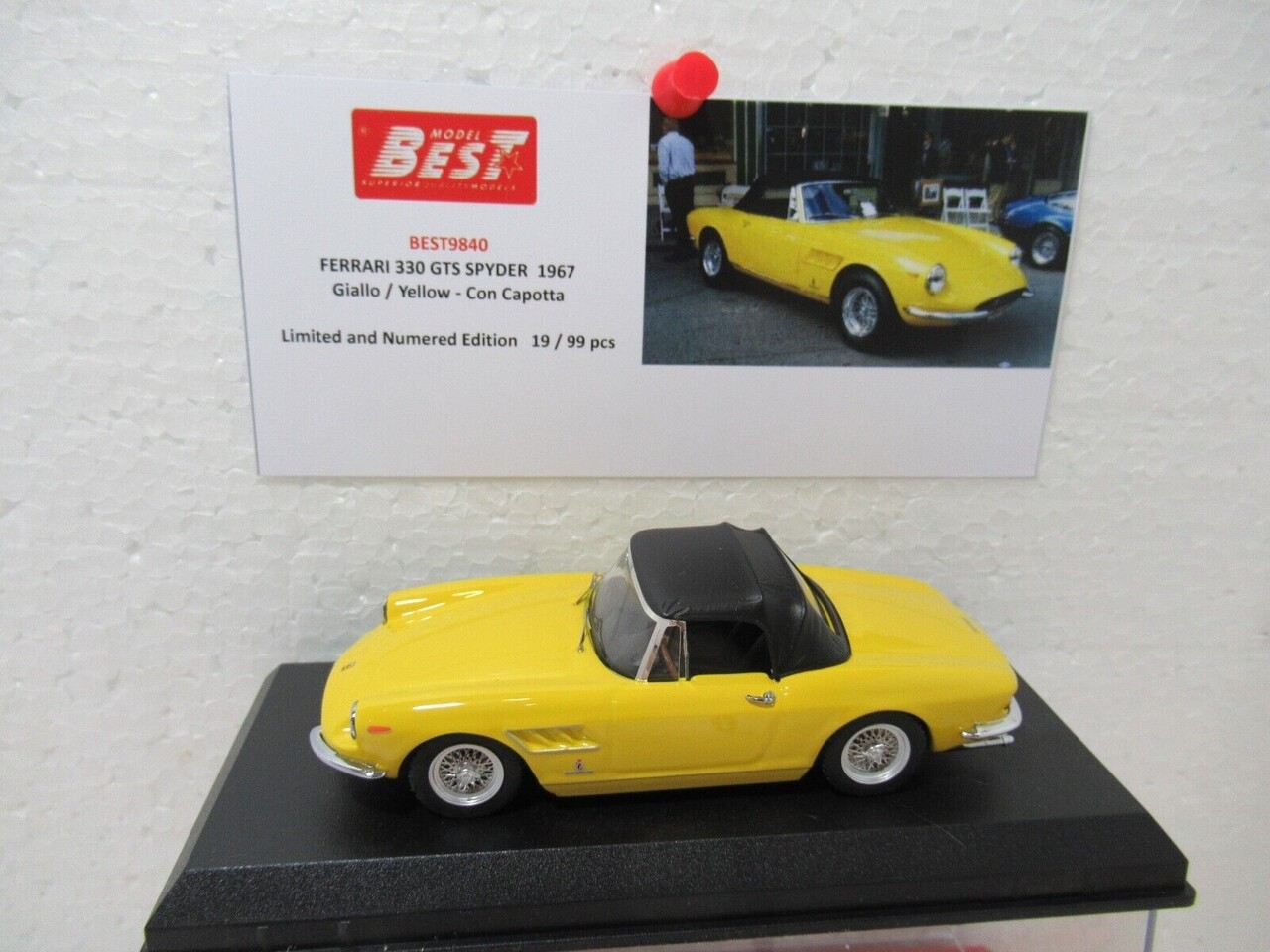 Ferrari Ferrari 330 GTS Spider 1967 - 1:43 - Best Model