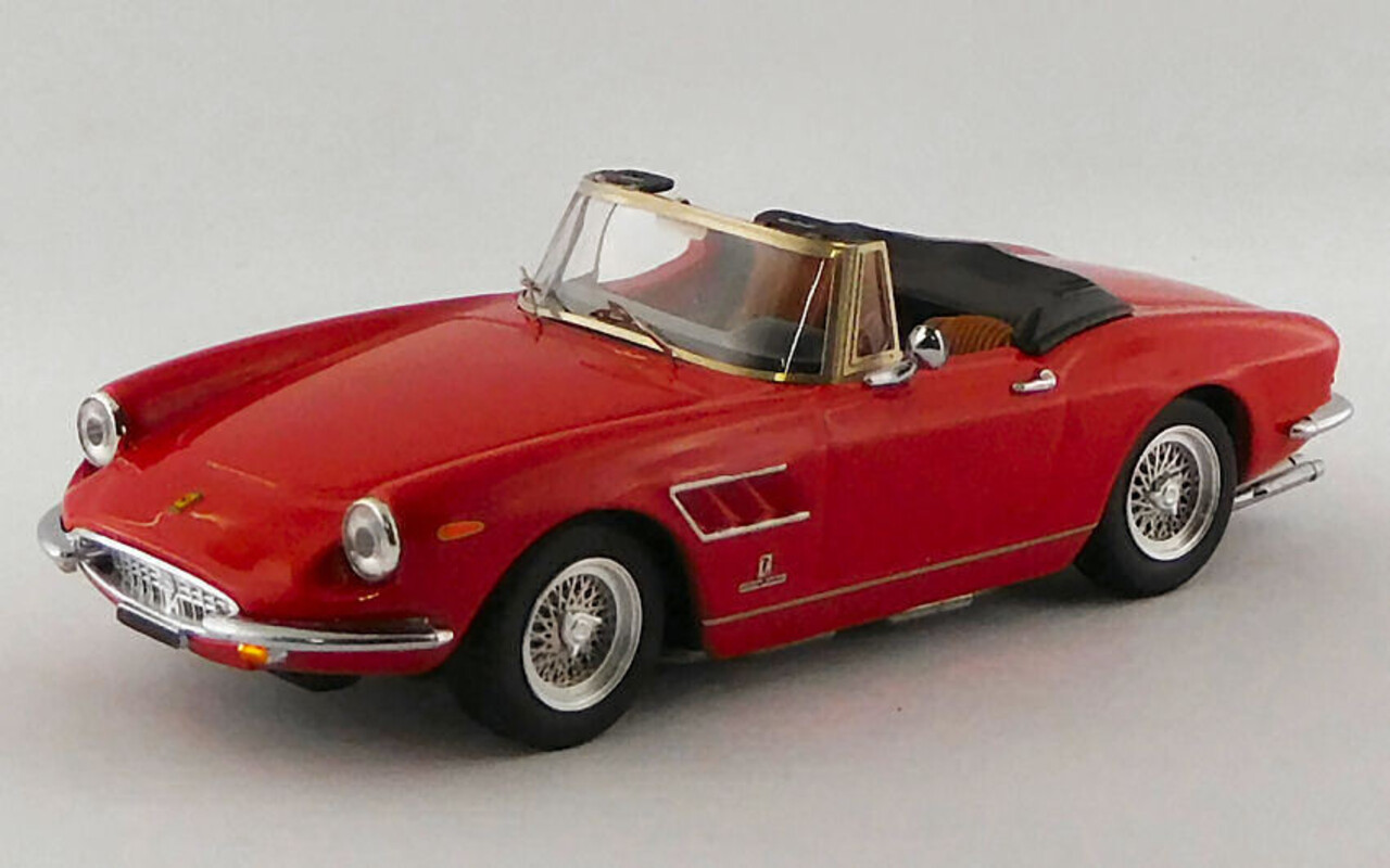 Ferrari Ferrari 330 GTS Spider 1967 - 1:43 - Best Model Ferrari Ferrari 330 GTS Spider 1967 - 1:43 - Best Model