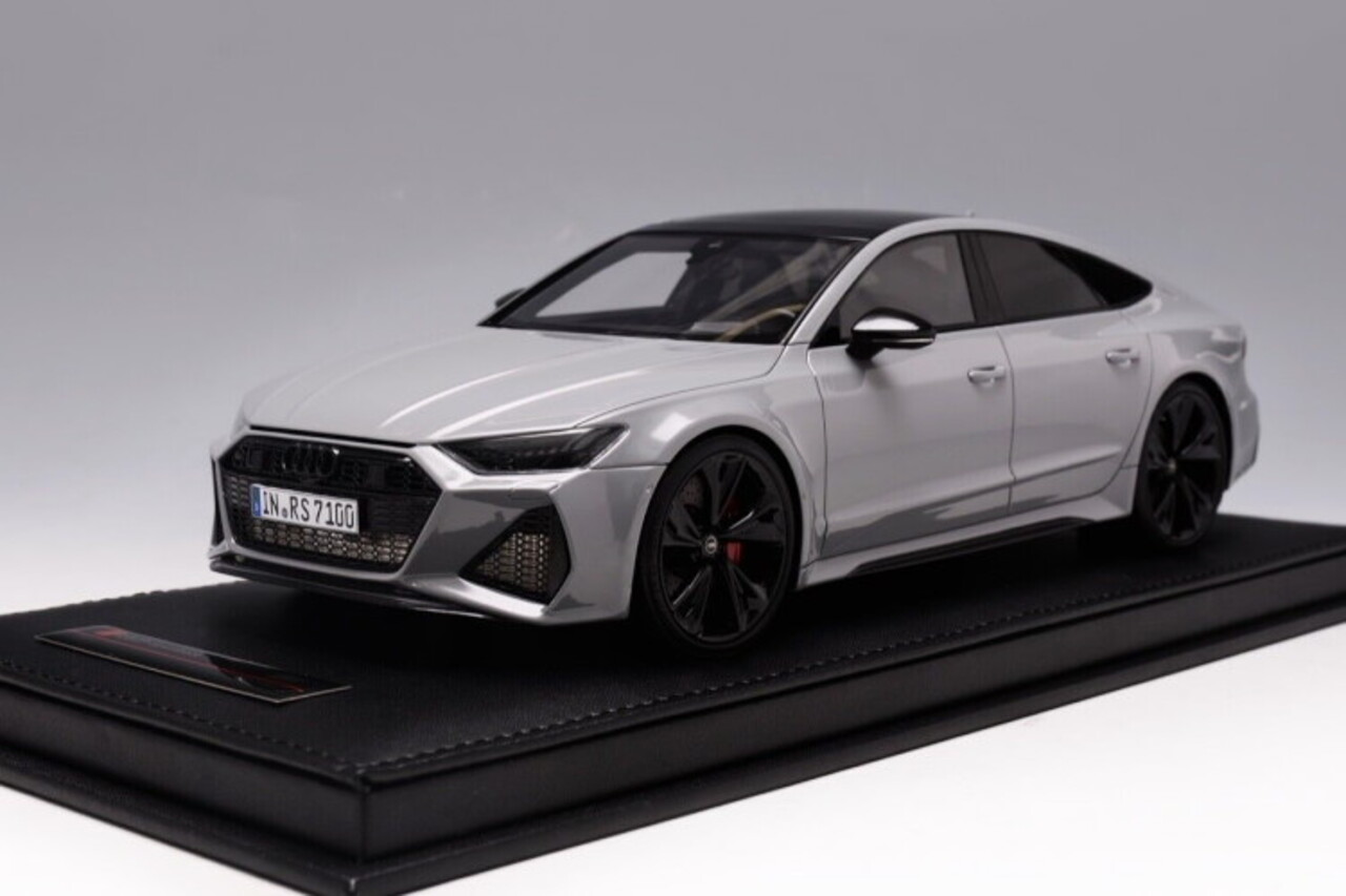 Audi Audi A7 RS7 2020 - 1:18 - MotorHelix Audi Audi A7 RS7 2020 - 1:18 - MotorHelix