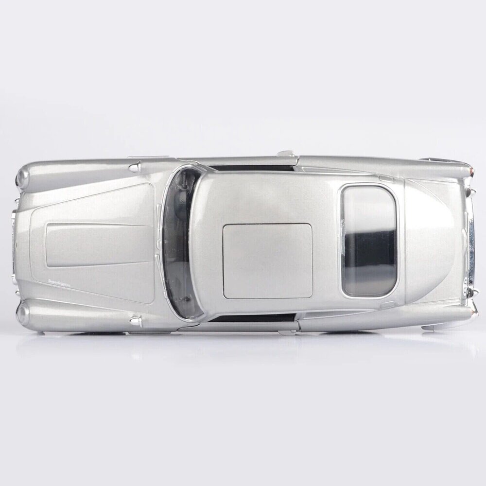 Aston Martin Aston Martin DB5 RHD 'James Bond Goldfinger' - 1:24 - Motor Max