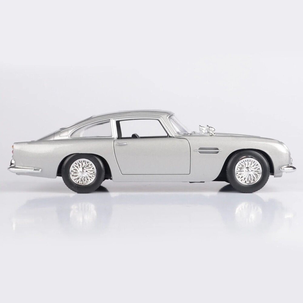 Aston Martin Aston Martin DB5 RHD 'James Bond Goldfinger' - 1:24 - Motor Max